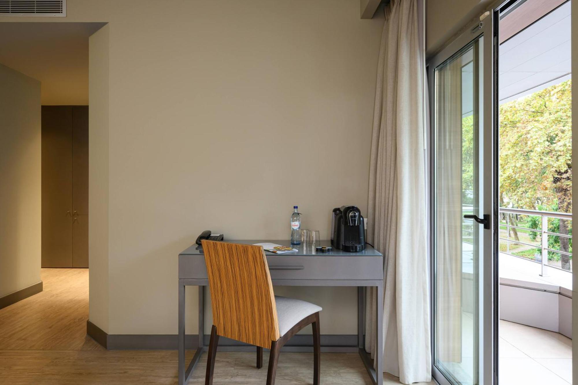 Premium Room